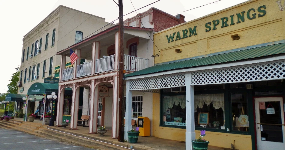 Southern Charm in Bloom: A Spring Street Stroll Through Warm Springs, GA