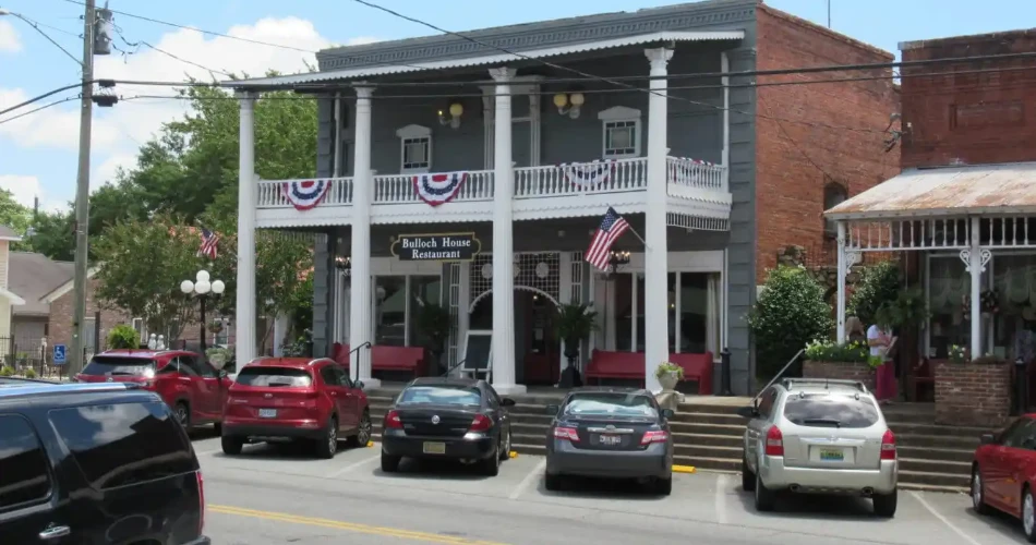Southern Charm in Bloom: A Spring Street Stroll Through Warm Springs, GA