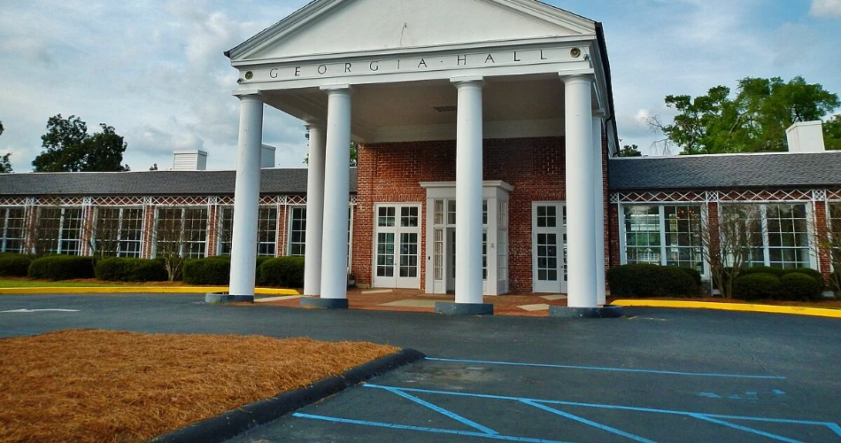 Hidden Heritage: Exploring Warm Springs, Georgia’s Historic Heart on Spring Street